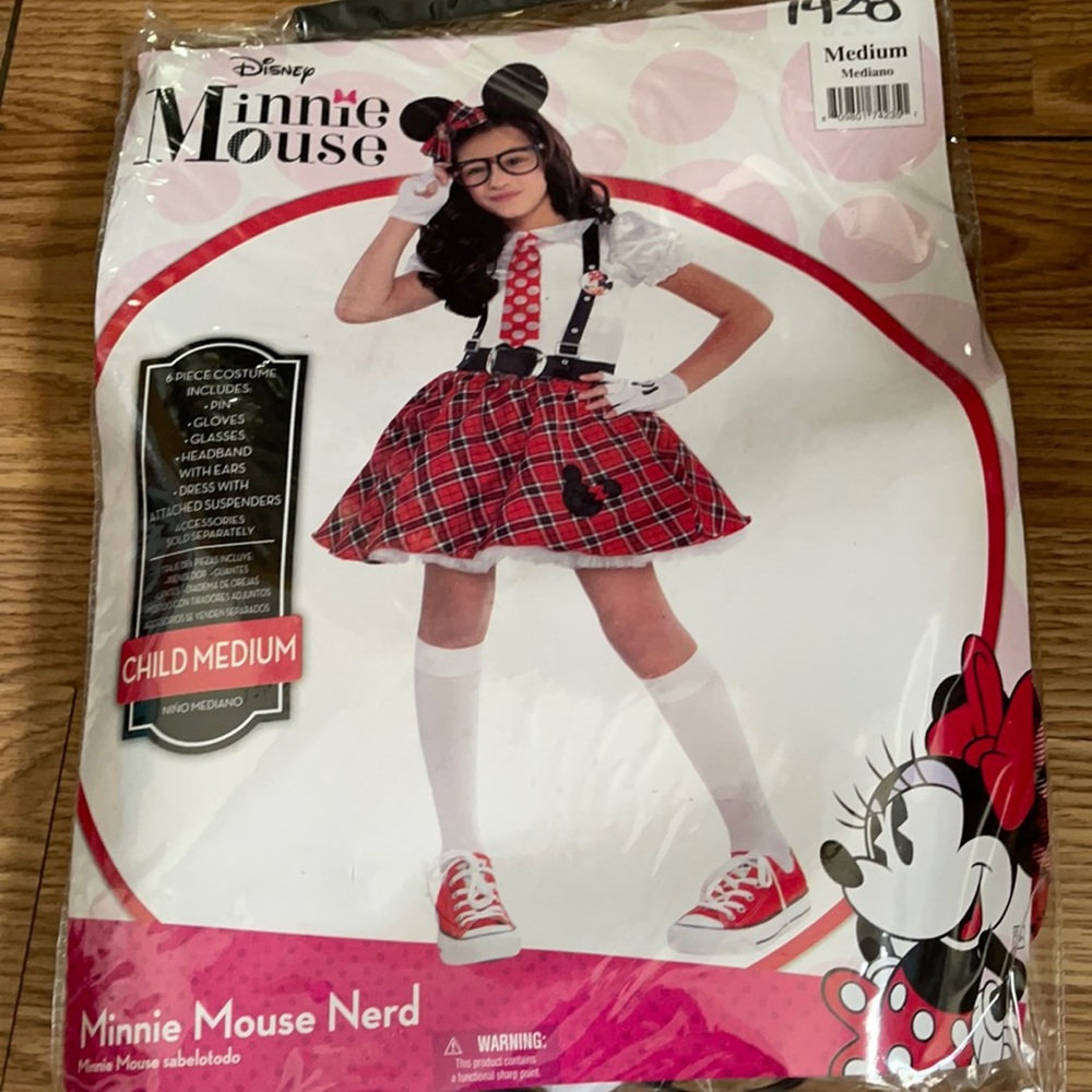 Minnie Mouse Nerd
